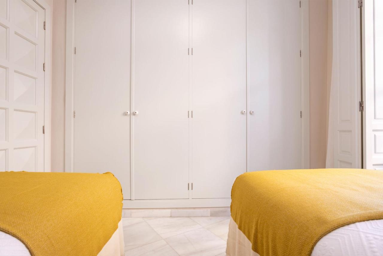 Genteel Home Abades Sevilla Exterior foto